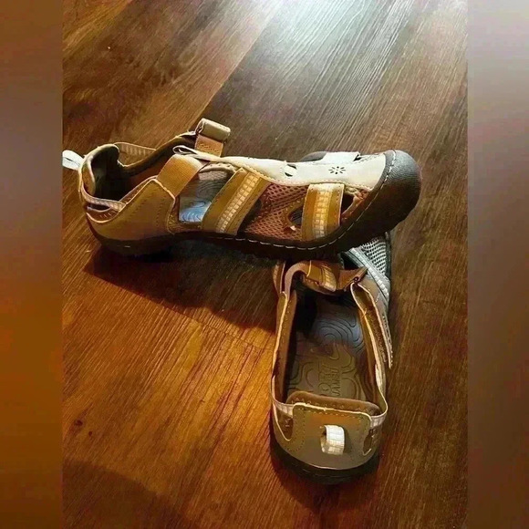 Jsport by Jambu Gray Sandals w/light blue and white size 10M - Picture 2 of 7